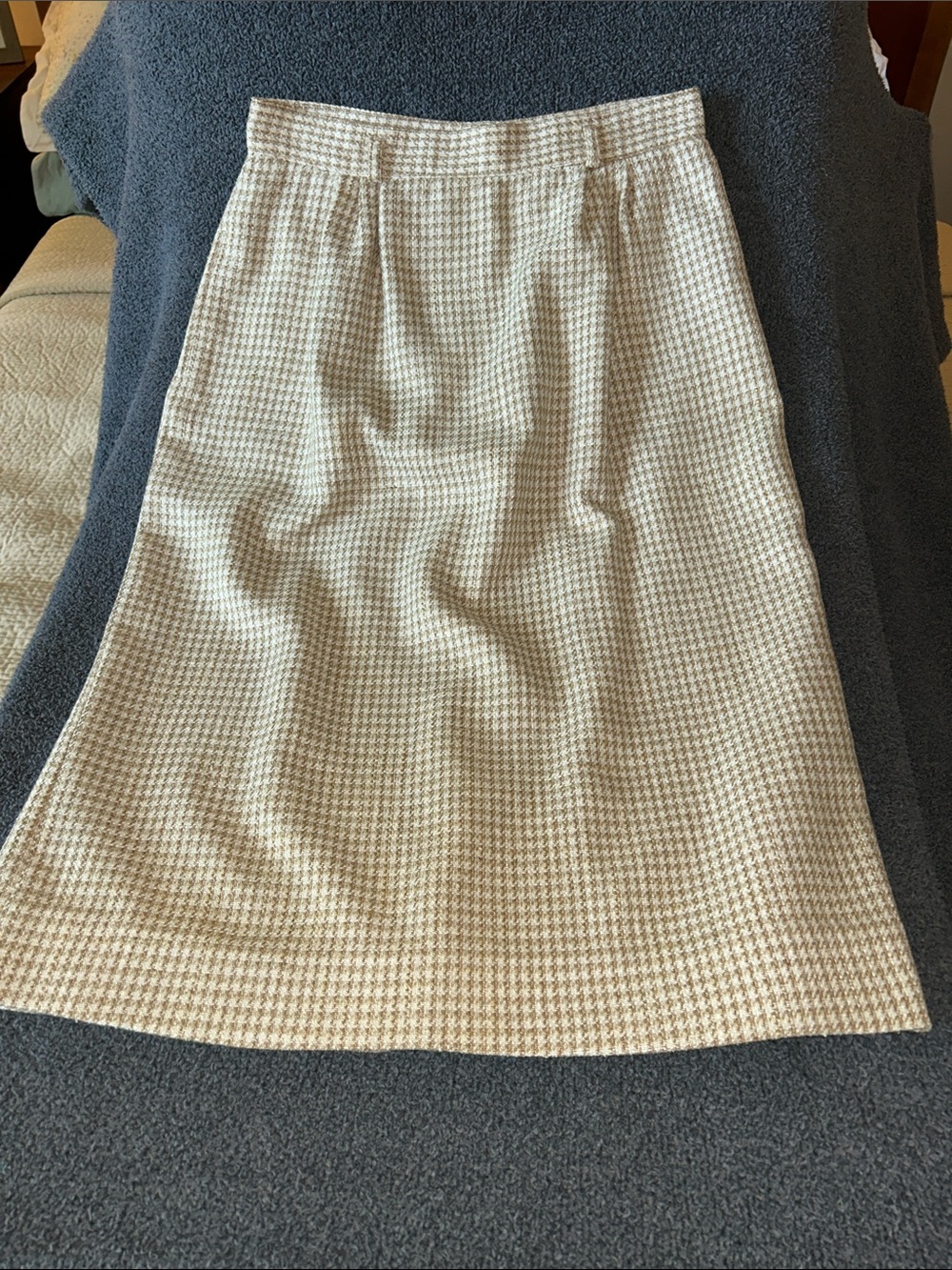 Vintage villager Beige Houndstooth Tweed Pencil Skirt